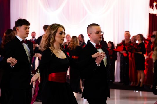 Studniówka Zespołu Szkół Budowlanych im. Kazimierza Wielkiego w Radomiu (zdjęcia)