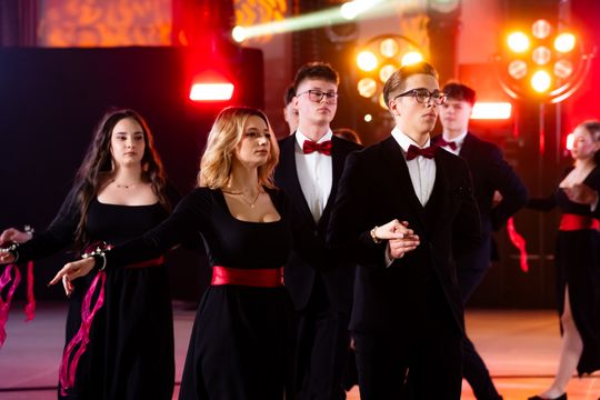 Studniówka Zespołu Szkół Budowlanych im. Kazimierza Wielkiego w Radomiu (zdjęcia)