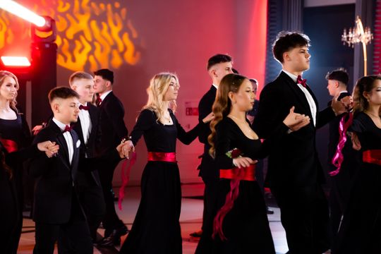 Studniówka Zespołu Szkół Budowlanych im. Kazimierza Wielkiego w Radomiu (zdjęcia)