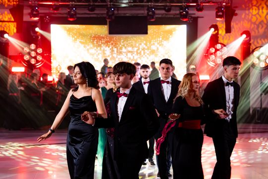 Studniówka Zespołu Szkół Budowlanych im. Kazimierza Wielkiego w Radomiu (zdjęcia)