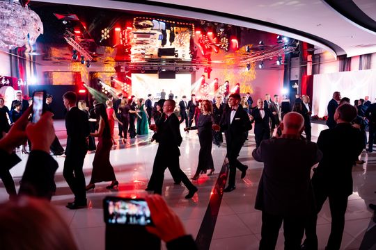 Studniówka Zespołu Szkół Budowlanych im. Kazimierza Wielkiego w Radomiu (zdjęcia)