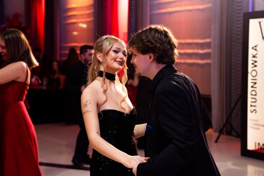 Studniówka Zespołu Szkół Budowlanych im. Kazimierza Wielkiego w Radomiu (zdjęcia)