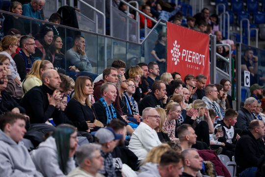 Czarni Radom - KKS Mickiewicz Kluczbork (1).jpg