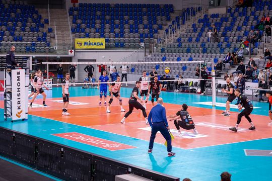 Czarni Radom - KKS Mickiewicz Kluczbork (3).jpg