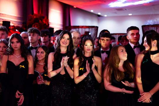 Studniówka V Liceum Ogólnokształcącego z Oddziałami Dwujęzycznymi im. Romualda Traugutta (zdjęcia)