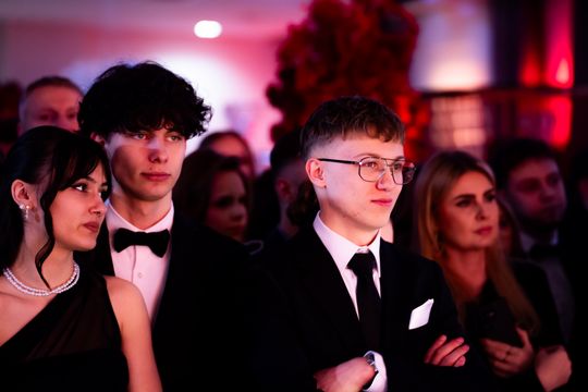 Studniówka V Liceum Ogólnokształcącego z Oddziałami Dwujęzycznymi im. Romualda Traugutta (zdjęcia)