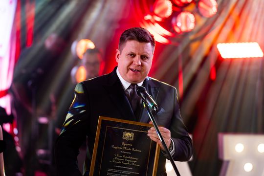 Studniówka V Liceum Ogólnokształcącego z Oddziałami Dwujęzycznymi im. Romualda Traugutta (zdjęcia)