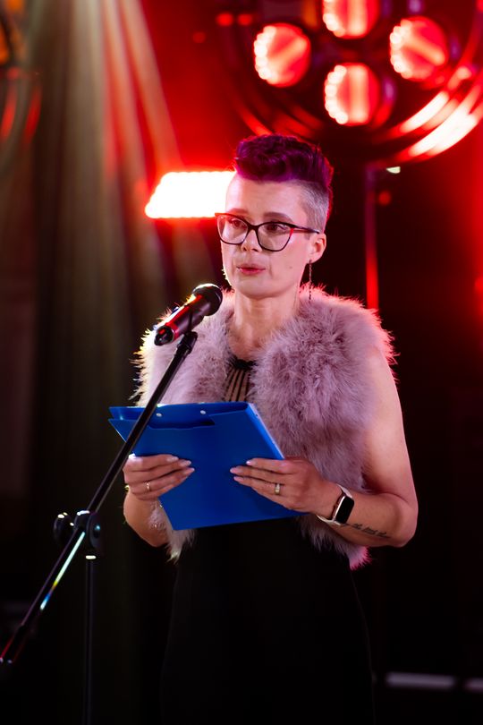 Studniówka V Liceum Ogólnokształcącego z Oddziałami Dwujęzycznymi im. Romualda Traugutta (zdjęcia)