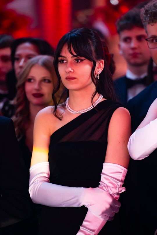 Studniówka V Liceum Ogólnokształcącego z Oddziałami Dwujęzycznymi im. Romualda Traugutta (zdjęcia)