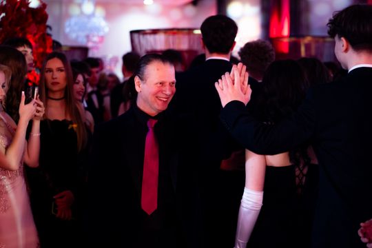 Studniówka V Liceum Ogólnokształcącego z Oddziałami Dwujęzycznymi im. Romualda Traugutta (zdjęcia)