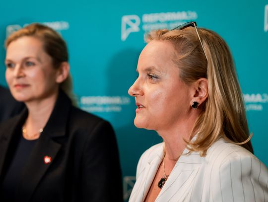 Konferencja prasowa z minister edukacji narodowej, Barbarą Nowacką (zdjęcia)