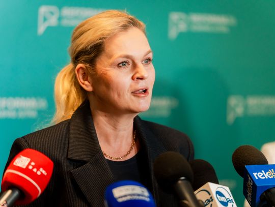 Konferencja prasowa z minister edukacji narodowej, Barbarą Nowacką (zdjęcia)