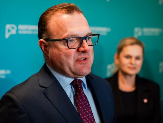 Konferencja prasowa z minister edukacji narodowej, Barbarą Nowacką (zdjęcia)