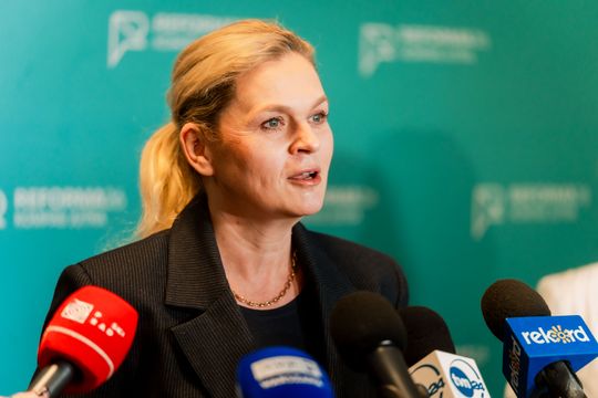 Konferencja prasowa z minister edukacji narodowej, Barbarą Nowacką (zdjęcia)