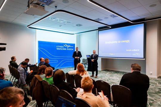Strategia Rozwoju Lotniska Warszawa-Radom (zdjęcia)
