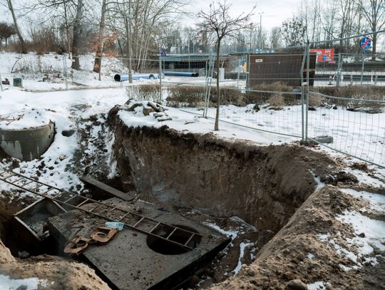 Budowa zbiornika retencyjnego na Placu Ołdakowskiego (zdjęcia)
