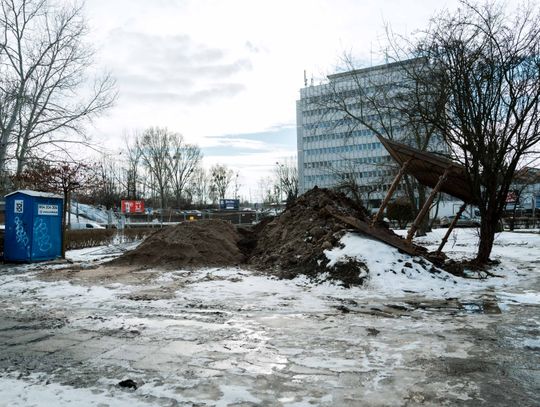 Budowa zbiornika retencyjnego na Placu Ołdakowskiego (zdjęcia)