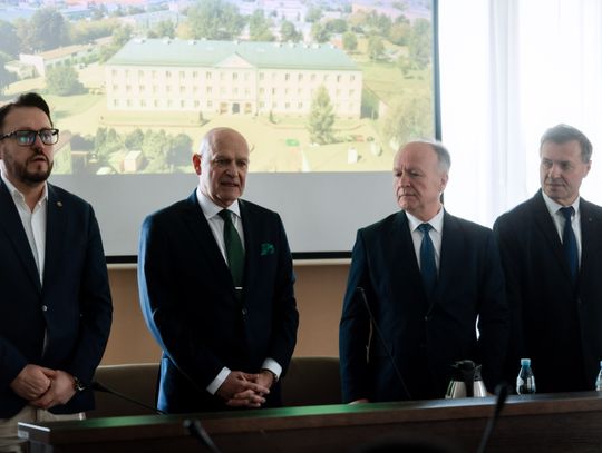 Wizyta przedstawicieli z Angoli na Uniwersytecie Radomskim (zdjęcia)