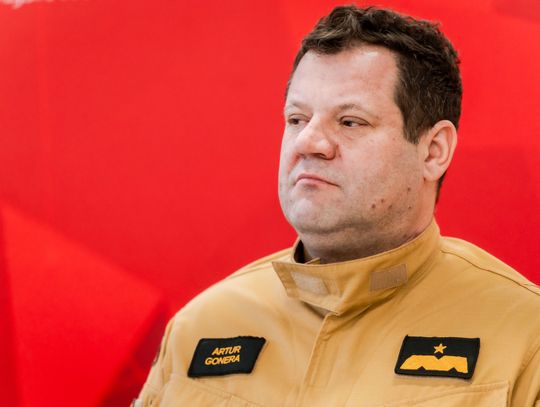 Przekazanie sprzętu jednostkom terenowym Państwowej Straży Pożarnej (zdjęcia)