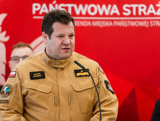 Przekazanie sprzętu jednostkom terenowym Państwowej Straży Pożarnej (zdjęcia)