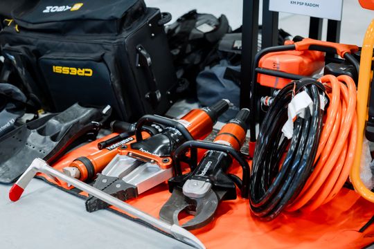 Przekazanie sprzętu jednostkom terenowym Państwowej Straży Pożarnej (zdjęcia)