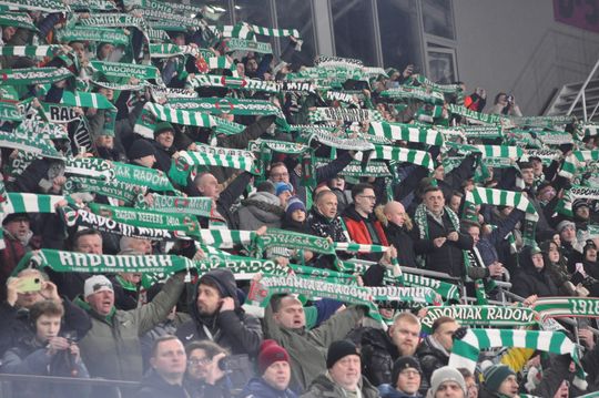 Kibice na meczu Radomiak - Korona Kielce