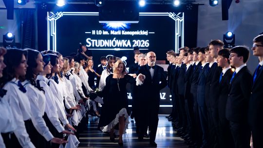 Studniówka II Liceum Ogólnokształcącego im. Marii Konopnickiej (zdjęcia) Studniówka II Liceum Ogólnokształcącego im. Marii Konopnickiej (zdjęcia)