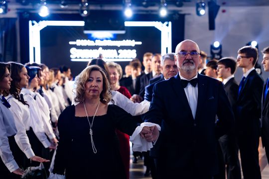 Studniówka II Liceum Ogólnokształcącego im. Marii Konopnickiej (zdjęcia)