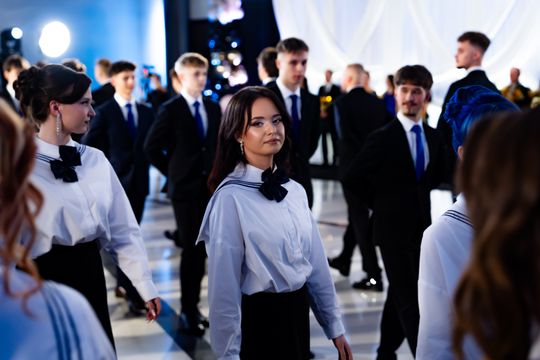 Studniówka II Liceum Ogólnokształcącego im. Marii Konopnickiej (zdjęcia)