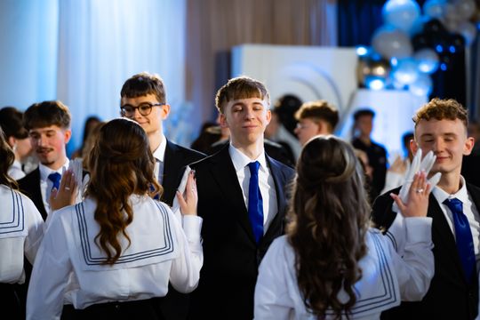 Studniówka II Liceum Ogólnokształcącego im. Marii Konopnickiej (zdjęcia)