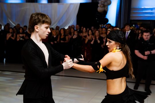 Studniówka II Liceum Ogólnokształcącego im. Marii Konopnickiej (zdjęcia)