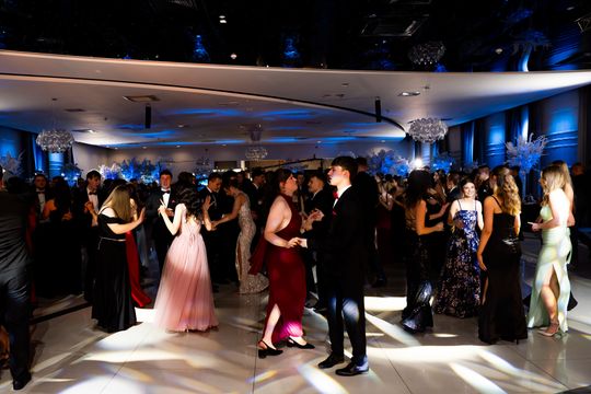 Studniówka II Liceum Ogólnokształcącego im. Marii Konopnickiej (zdjęcia)