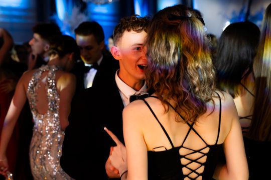 Studniówka II Liceum Ogólnokształcącego im. Marii Konopnickiej (zdjęcia)