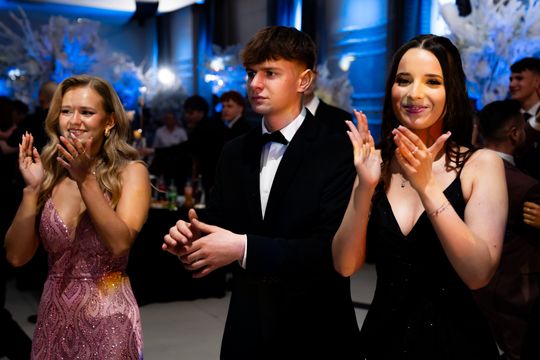 Studniówka II Liceum Ogólnokształcącego im. Marii Konopnickiej (zdjęcia)