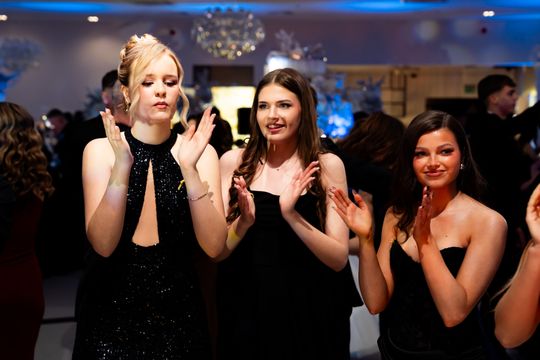 Studniówka II Liceum Ogólnokształcącego im. Marii Konopnickiej (zdjęcia)