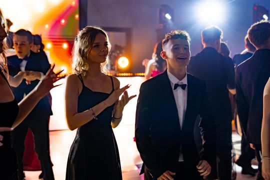 Studniówka II Liceum Ogólnokształcącego im. Marii Konopnickiej (zdjęcia)