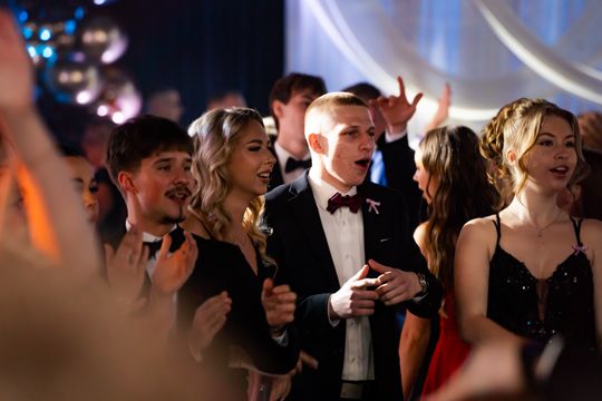 Studniówka II Liceum Ogólnokształcącego im. Marii Konopnickiej (zdjęcia)