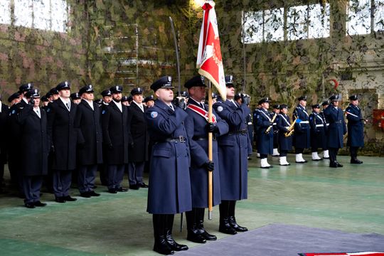 Uroczyste przekazanie dowodzenia 42. Bazą Lotnictwa Szkolnego w Radomiu (zdjęcia)