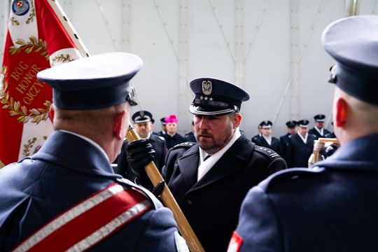 Uroczyste przekazanie dowodzenia 42. Bazą Lotnictwa Szkolnego w Radomiu (zdjęcia)