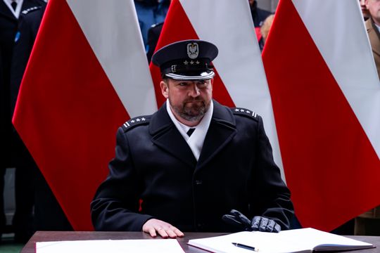 Uroczyste przekazanie dowodzenia 42. Bazą Lotnictwa Szkolnego w Radomiu (zdjęcia)