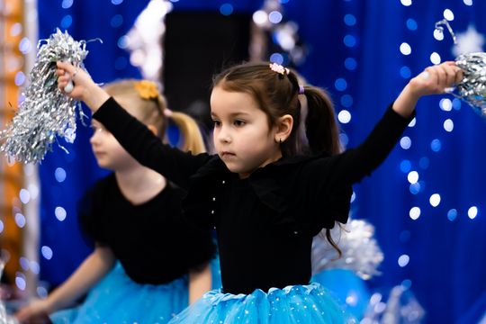 Festiwal „Bajkowe Tańce Zimowe” w Przedszkolu Publicznym nr 17 w Radomiu (zdjęcia)