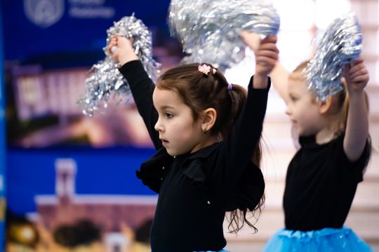 Festiwal „Bajkowe Tańce Zimowe” w Przedszkolu Publicznym nr 17 w Radomiu (zdjęcia)