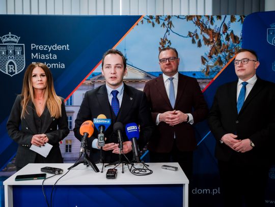 Konferencja prasowa dotycząca dofinansowań rządowych dla Radomia (zdjęcia)