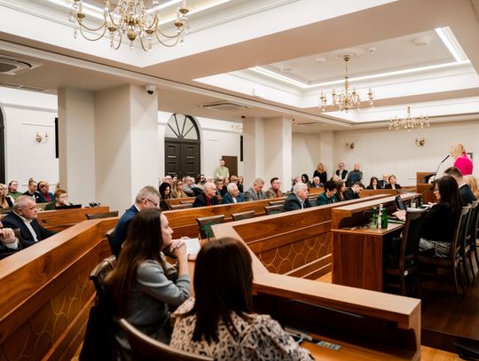 Nadzwyczajna sesja Rady Miejskiej (zdjęcia)