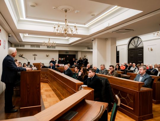 Nadzwyczajna sesja Rady Miejskiej (zdjęcia)