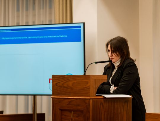 Nadzwyczajna sesja Rady Miejskiej (zdjęcia)