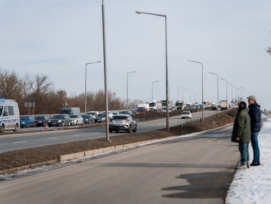 Zderzenie pięciu samochodów na ul. Żółkiewskiego (zdjęcia)