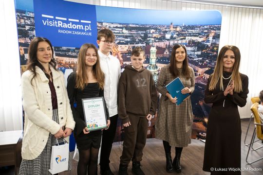 Gala finałowa konkursu „Jestem sobą. Wiem jak korzystać z wolności. Wybieram życie wolne od narkotyków, alkoholu i przemocy” (zdjęcia)