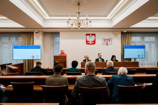 Nadzwyczajna sesja Rady Miejskiej (zdjęcia)