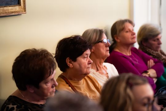 Wernisaż wystawy i koncert muzyki filmowej w Muzeum im. Oskara Kolberka w Przysusze (zdjęcia)